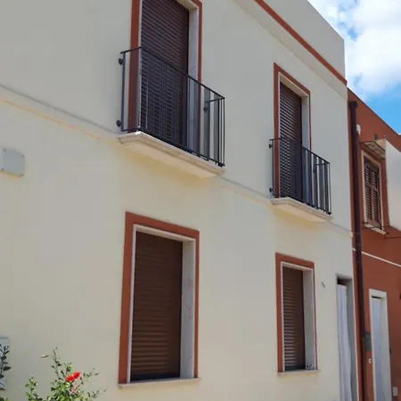 아파트 I Mennuli 쿠스토나치