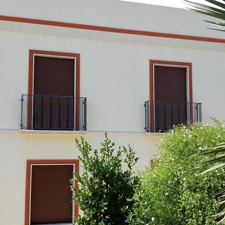 I Mennuli Apartment *